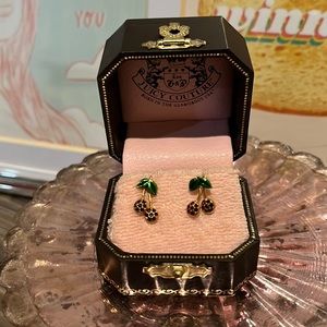 Juicy Couture 🍒 Earrings
